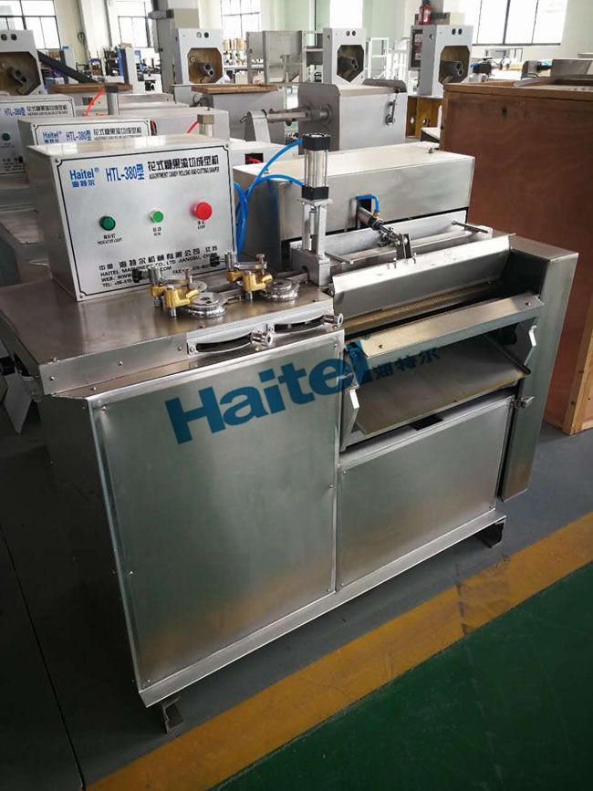 Rolling Cutting Small Hard Candy Making Machine HTL 380 High Thermal